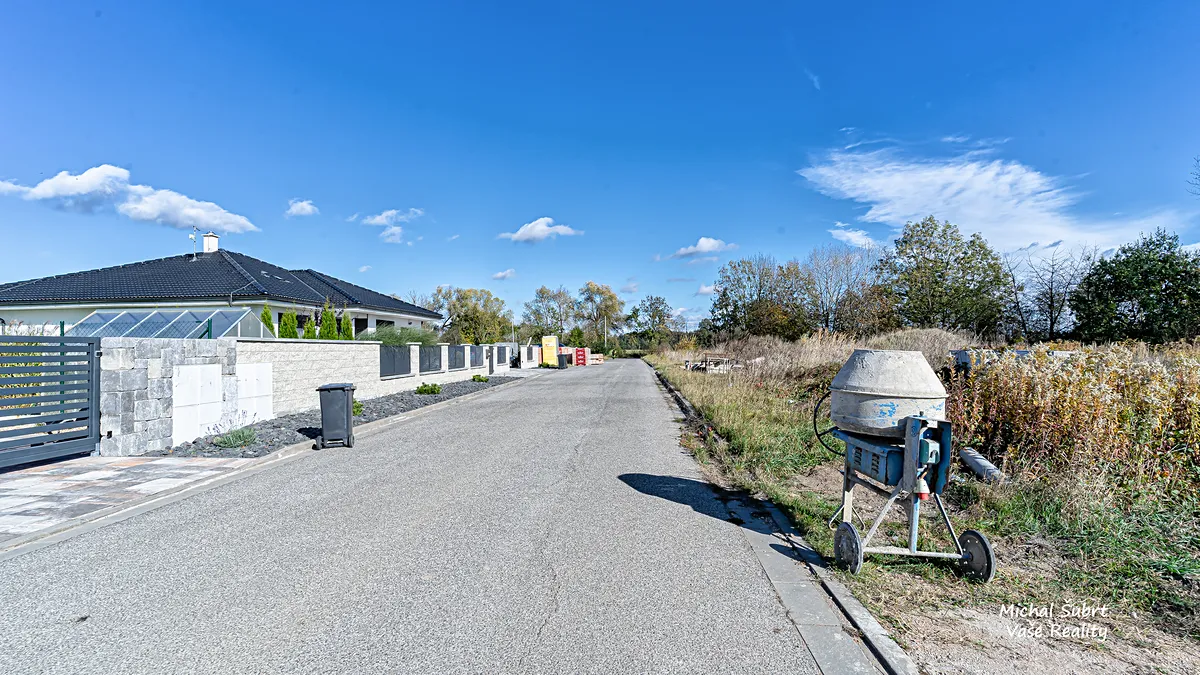 Prodej stavebního pozemku 1347 m²